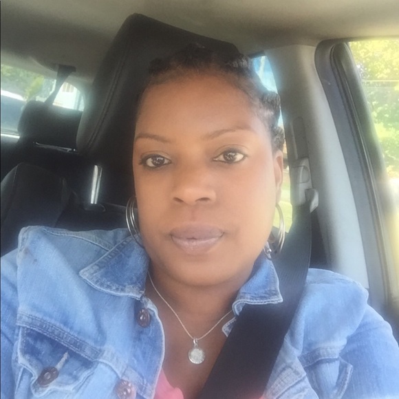 Meet your Posher, Lashanna - Picture 1 of 1